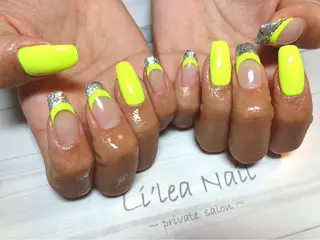 ネイル Li'leaNail AINAのネイルデザイン