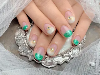 ネイル マジックミラー所属・マジック ミラーのネイルデザイン