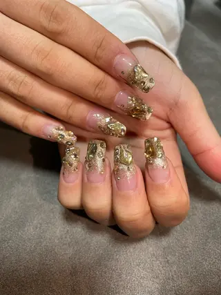 ネイル REY柏店所属・suzuka .のネイルデザイン