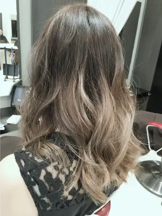 ミディアム セミロング ロング カラー 河上 雅俊のヘアスタイル