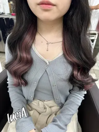 ロング ヘアアレンジ カラー LuciA エクステカラーのヘアスタイル