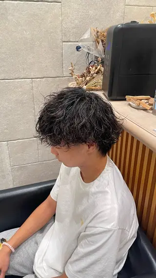 パーマ メンズ オリーブカラー 💙KARIN🪼のヘアスタイル