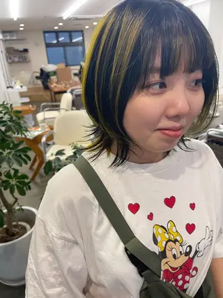 ショート カラー 💓パーマ，💗 レイヤーカットのヘアスタイル