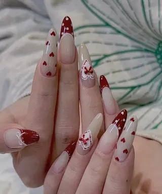 ネイル D-BEAUTY Nailsalonのネイルデザイン