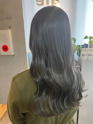 ロング カラー しのはら まどかのヘアスタイル