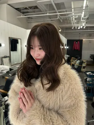 ロング カラー Ann./艶髪 /レイヤーカットのヘアスタイル