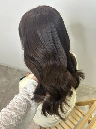 セミロング 柳田 光のヘアスタイル