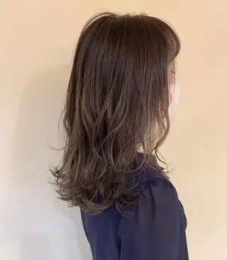 ロング RINA 【Loem】のヘアスタイル