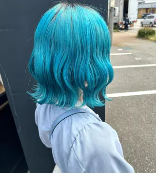 ミディアム カラー 前田 輝のヘアスタイル