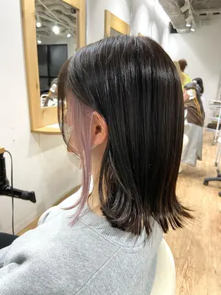 ミディアム カラー Kensho 京都駅 ケアブリーチのヘアスタイル