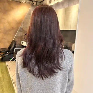 ロング カラー SAKINO. ベージュカラーのヘアスタイル