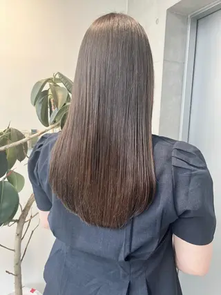 ロング カラー パーマ ヘアアレンジ 透明感/オリーブ/ グレージュ/YUKAのヘアスタイル