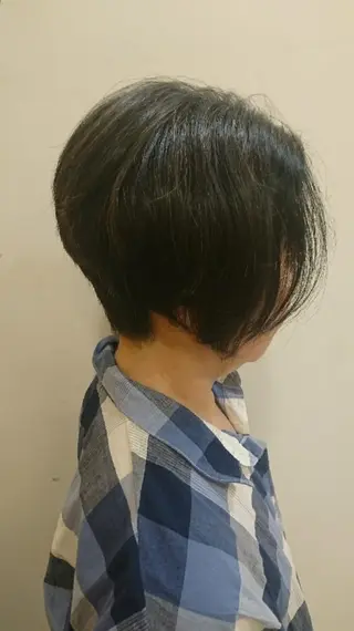 ショート 齋藤 愛美のヘアスタイル