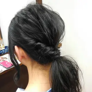セミロング ヘアアレンジ ライブトレア YOSHIKIのヘアスタイル