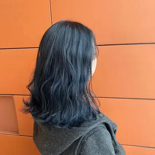 ロング カラー 井手 孔介のヘアスタイル