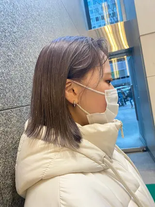 ミディアム デザインカラー/ボブ ブリーチカラー/ユリのヘアスタイル