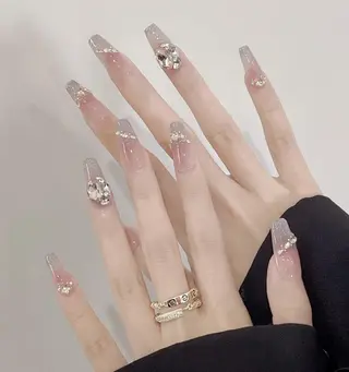 ネイル リラネイル すみれのネイルデザイン