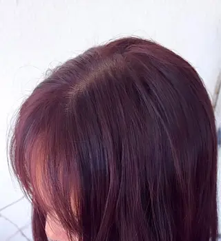 カラー 長浜 小晴のヘアスタイル