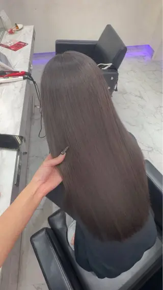 ロング 🥀レイヤー/ブリー チカラー/ゆうか🥀のヘアスタイル