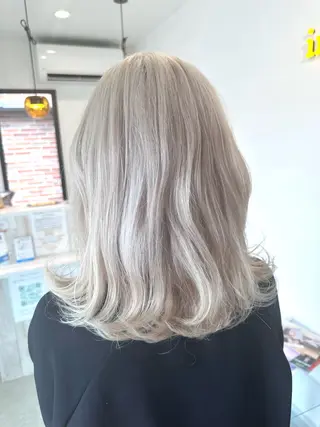 ミディアム カラー 加藤 佑二のヘアスタイル