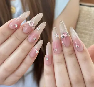 ネイル 🍑 momo_nailのネイルデザイン