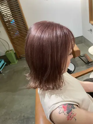 カラー まつやま さおりのヘアスタイル