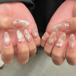 ネイル EmaNail MOMOのネイルデザイン