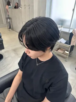 ショート カラー メンズ 🩶 RIHOのヘアスタイル