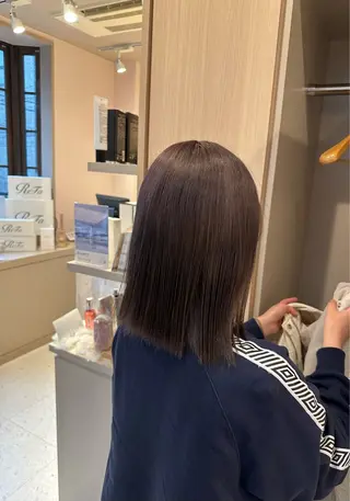 カラー 芝智也／ ブリーチカラーのヘアスタイル