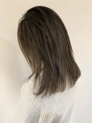 ロング カラー 東 みのりのヘアスタイル