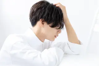 メンズ ショート パーマ メンズ特化美容師 🐈‍⬛RUNAのヘアスタイル