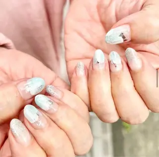 ネイル biene 鴨下愛美のネイルデザイン