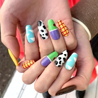 ネイル 新井 ひなののネイルデザイン