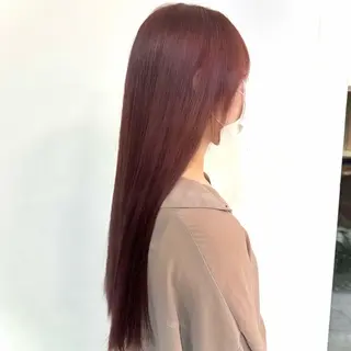 ロング カラー 井上 莉緒のヘアスタイル