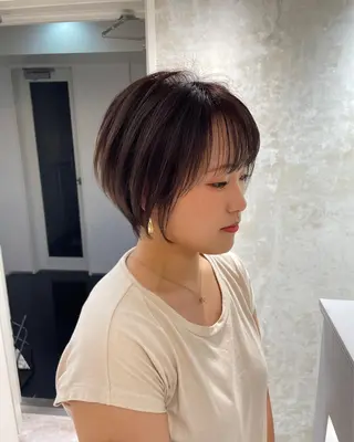 ショート 小野 明日香のヘアスタイル