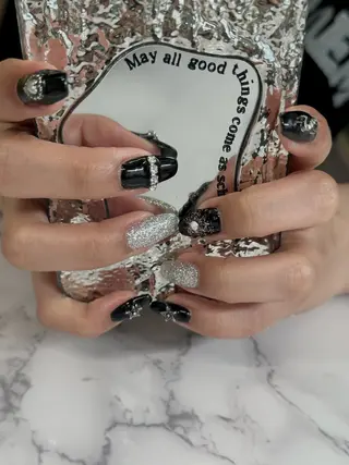 ネイル salon iris 🦋北広島市大曲のネイルデザイン