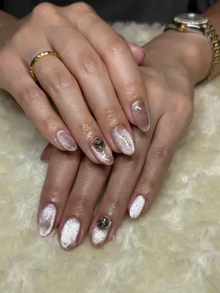 ネイル e.b.mimi Wakanaのネイルデザイン