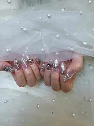 ネイル Queeens nailのネイルデザイン