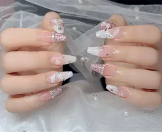 ネイル 🎀Lilla💎 Nail Salonのネイルデザイン