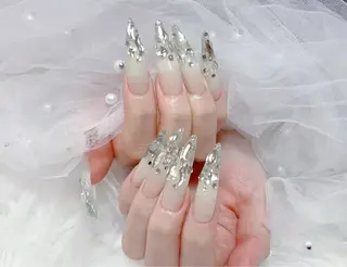 ネイル B·U Nail大宮 長さだし専門店のネイルデザイン