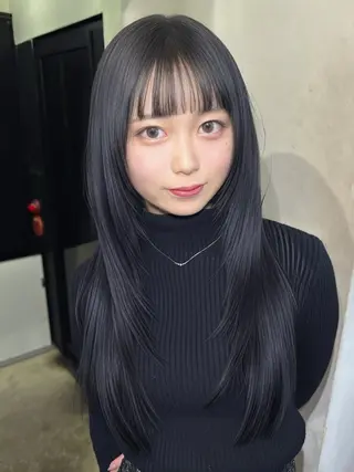 ロング カラー ヘアアレンジ 韓国レイヤーカット/ 儚げカラーチナツのヘアスタイル