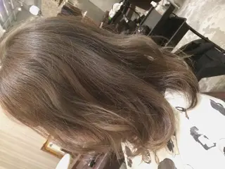 ミディアム カラー パーマ 🟦髪質改善6年 💊YAMAMOTOのヘアスタイル