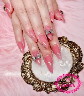 ネイル CROWN プライベートサロンのネイルデザイン