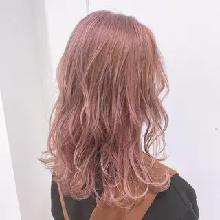 セミロング カラー エフェクトブリーチ 🌟前澤啓太朗のヘアスタイル