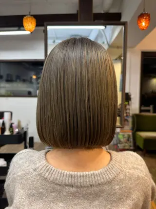 ミディアム カラー 中山 明子のヘアスタイル