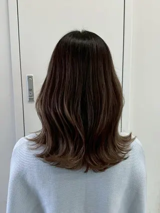 セミロング 【公式】amble luxe 中野のヘアスタイル