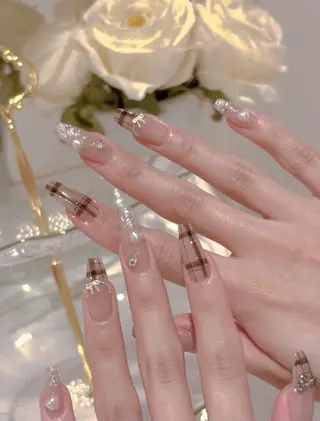 カラー AIN Nailのネイルデザイン