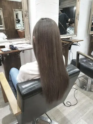 ロング カラー bathair  所属・bathair 持田侑祐のヘアスタイル