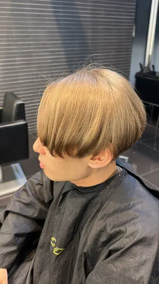 カラー Araki Chikaのヘアスタイル