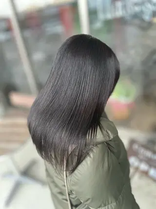 ロング カラー AQAFit所属・藤野 莉奈のヘアスタイル